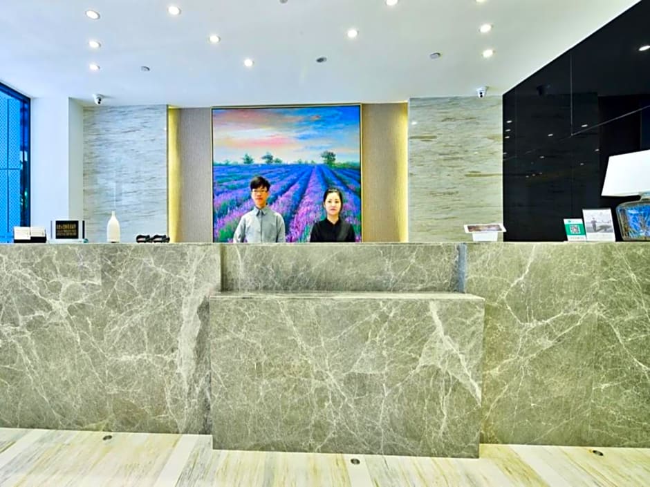 Lavande Hotel Shenzhen Baoan Haiya Binfen City Branch
