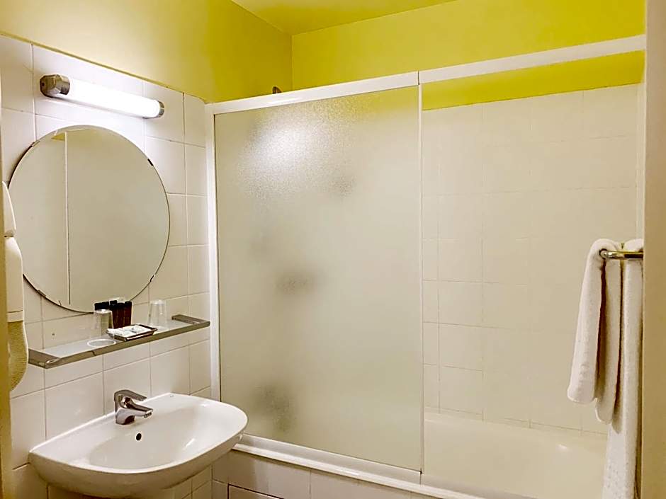 Hotel Bellevue Paris Montmartre