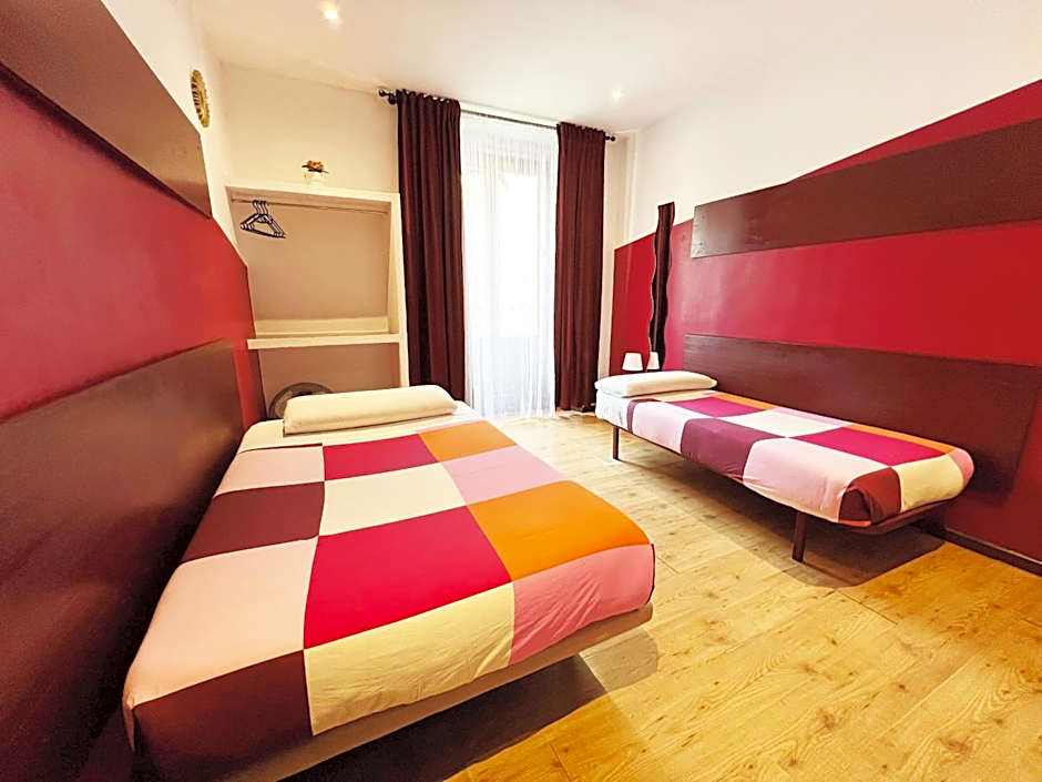 Hostal La Casa de La Plaza