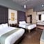 Tulyp, Tapestry Collection by Hilton
