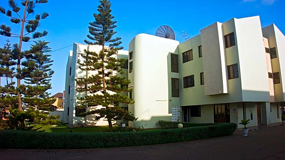 Photo 1 of 50 of Pekan Hotel