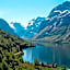 Hotel Loenfjord Loen