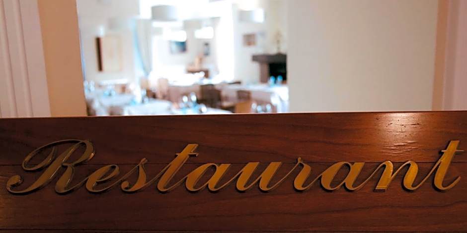 Albergo Della Roccia