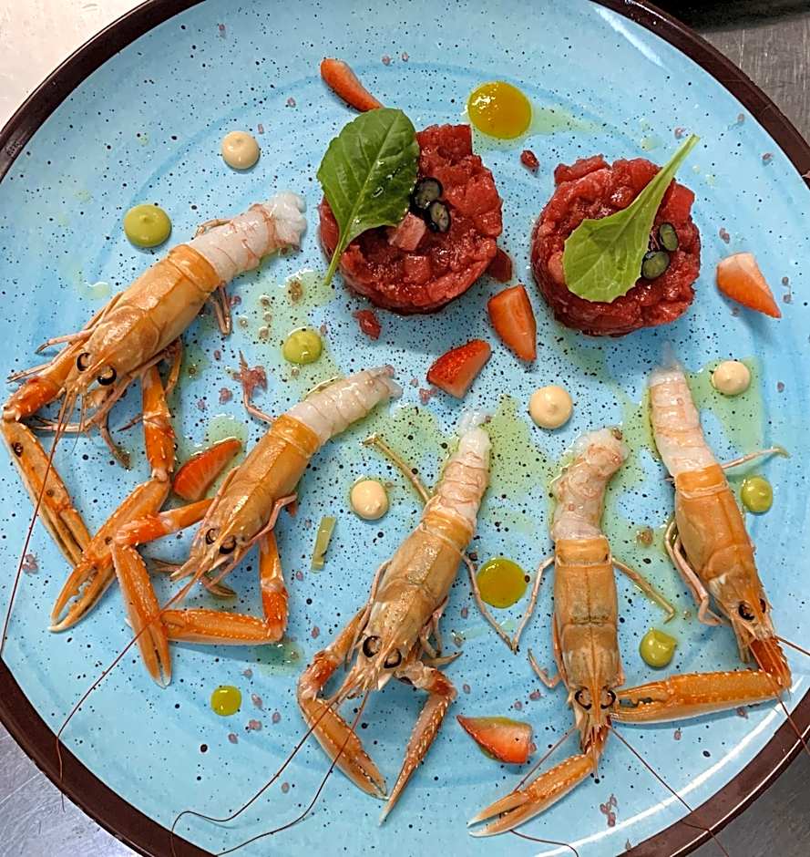 HOTEL MERCURIO SUL MARE - Fish restaurant and private beach