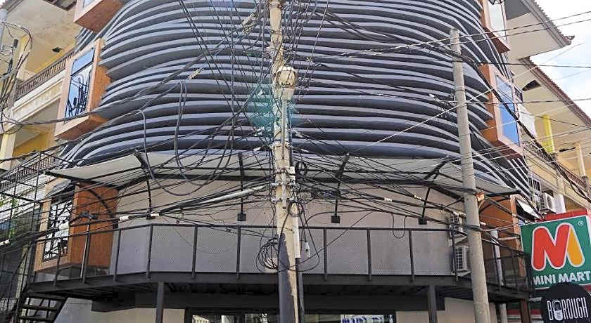 Borough Capsule Hostel Bali