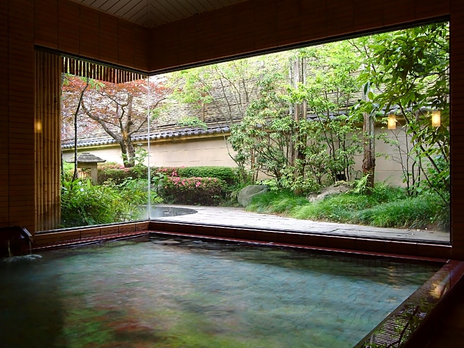 Kinosaki Onsen Nishimuraya Honkan