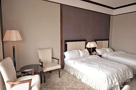 Classic Twin Room