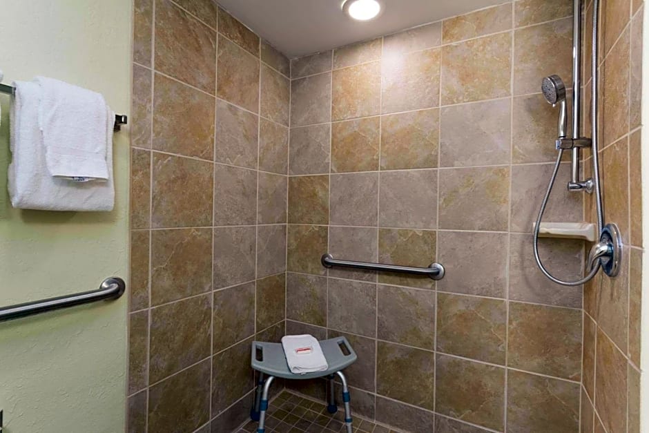 Days Inn by Wyndham Cocoa Beach Port Canaveral