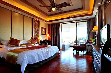 King Room with Lake View