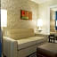 Home2 Suites By Hilton Milwaukee Airport, WI