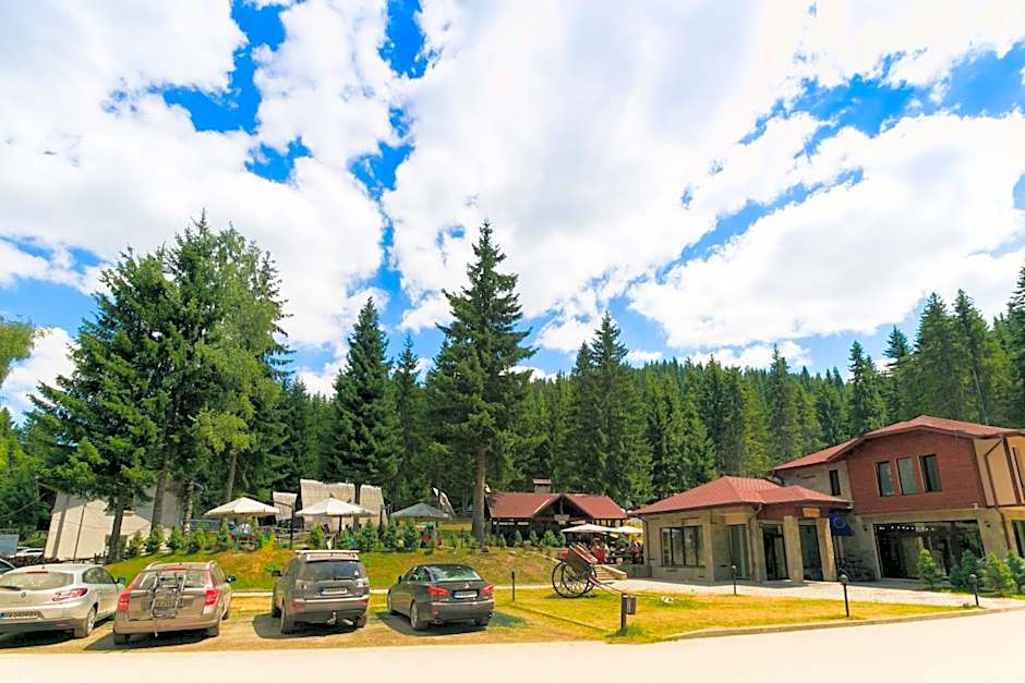 Romantica Forest Guest House