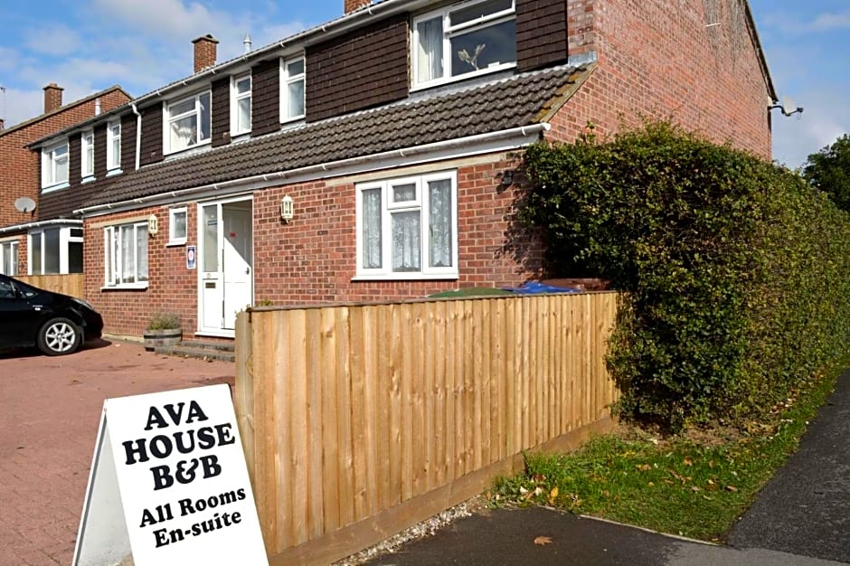 Ava House Bed and Breakfast