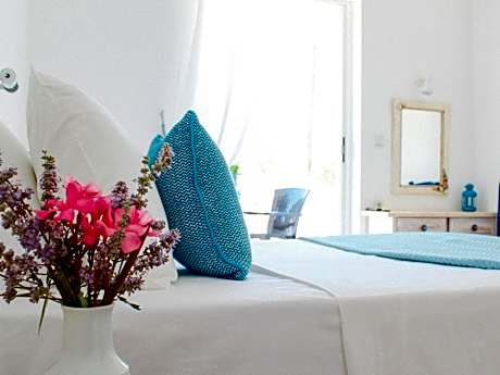 Family Room with Shower