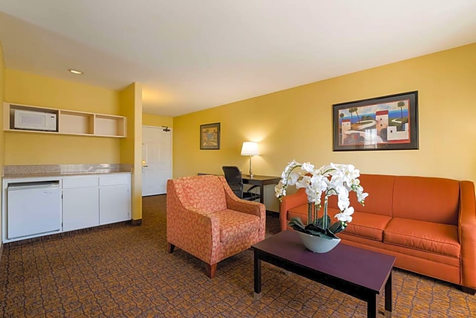 Best Western Escondido Hotel