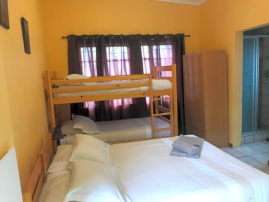 Lazy Gecko Accommodation