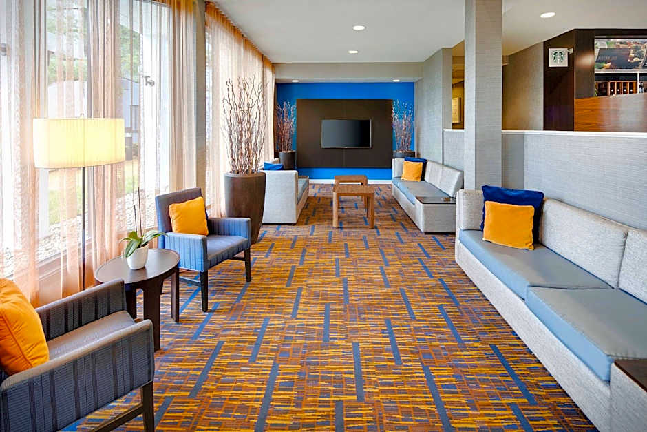 Courtyard by Marriott Detroit Southfield