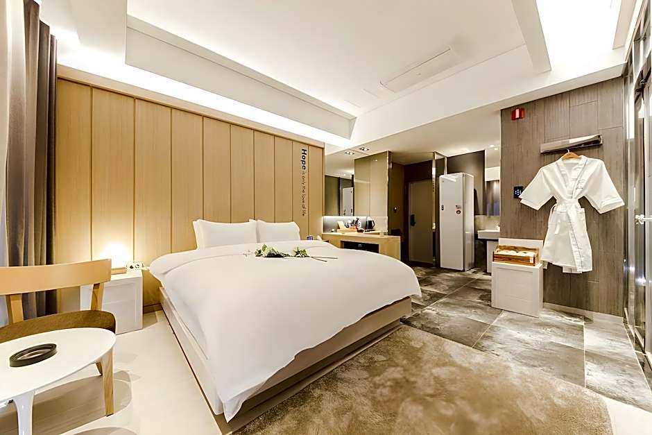 Hotel Oscar Seomunmarket