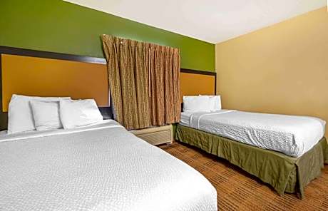 Studio with 2 Double Beds - Non-Smoking