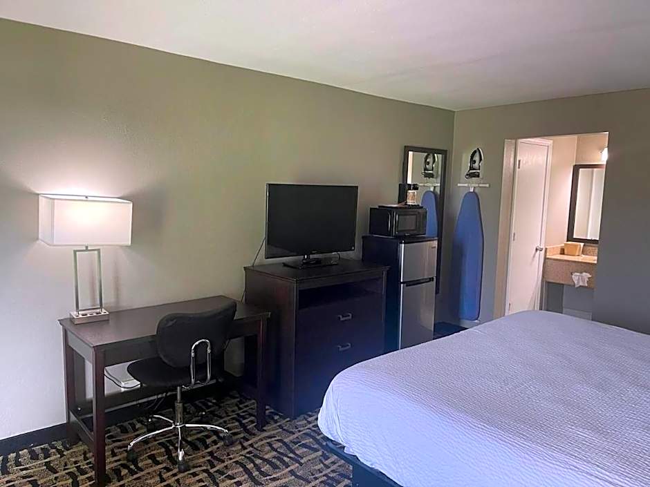 Homegate Inn And Suites