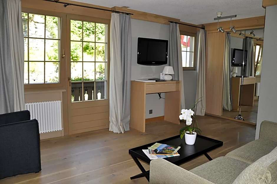 Hotel Maya Caprice