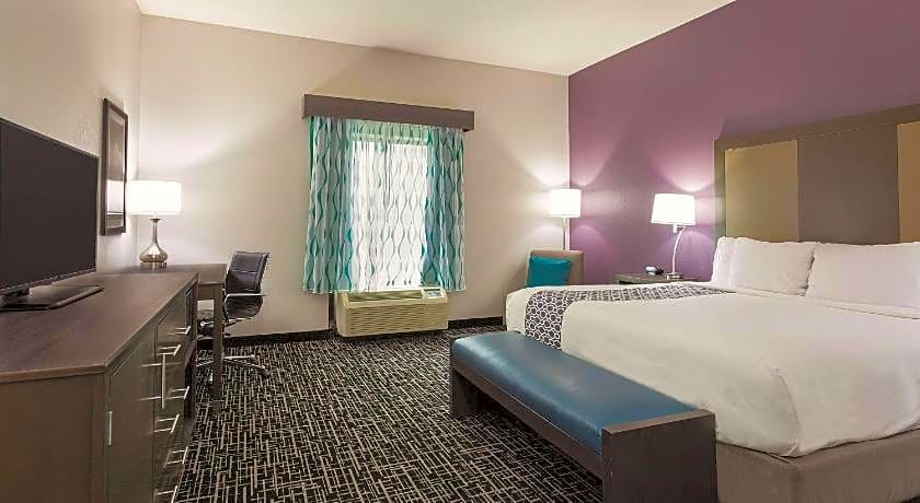 La Quinta Inn & Suites by Wyndham Covington