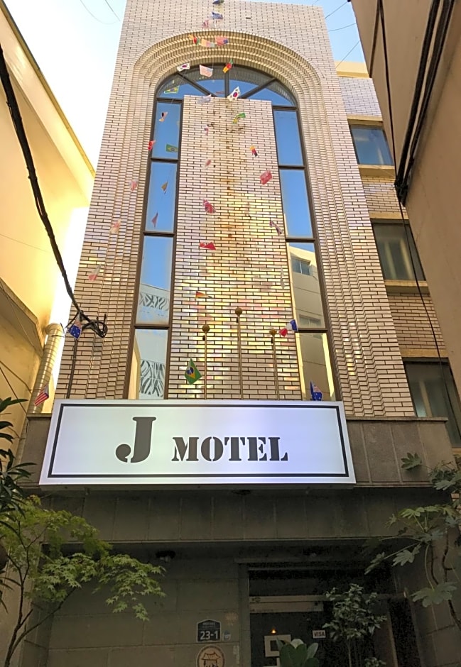 J Motel