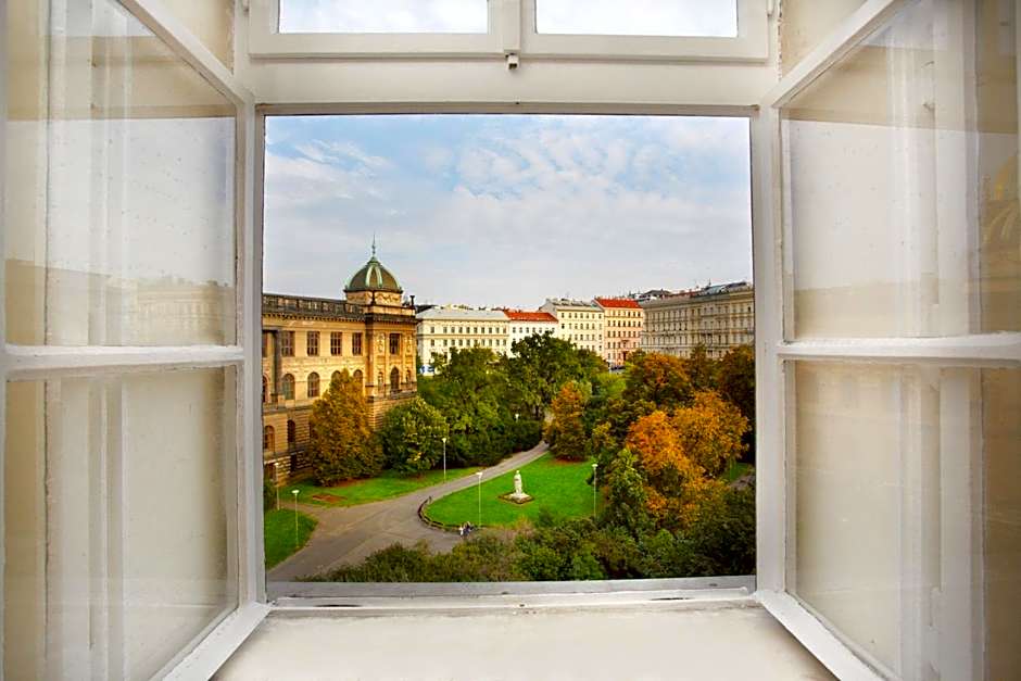 Wenceslas Square Hotel