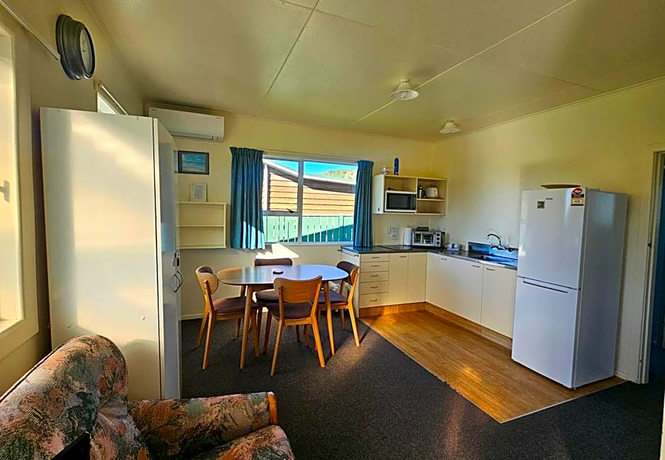 Castlepoint Holiday Park & Motels