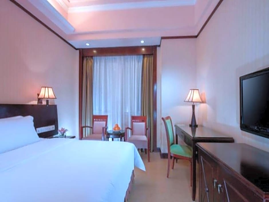 Vienna International Hotel Shenzhen North Station Branch
