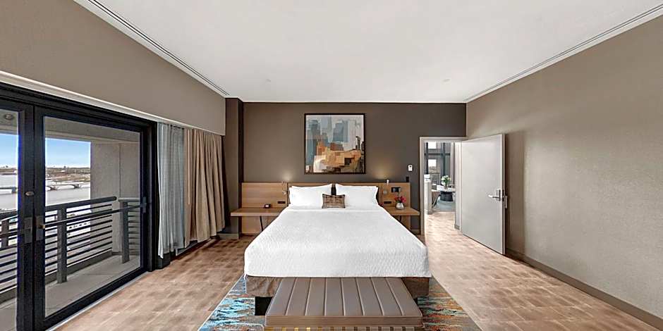 Hilton Garden Inn Toledo Downtown