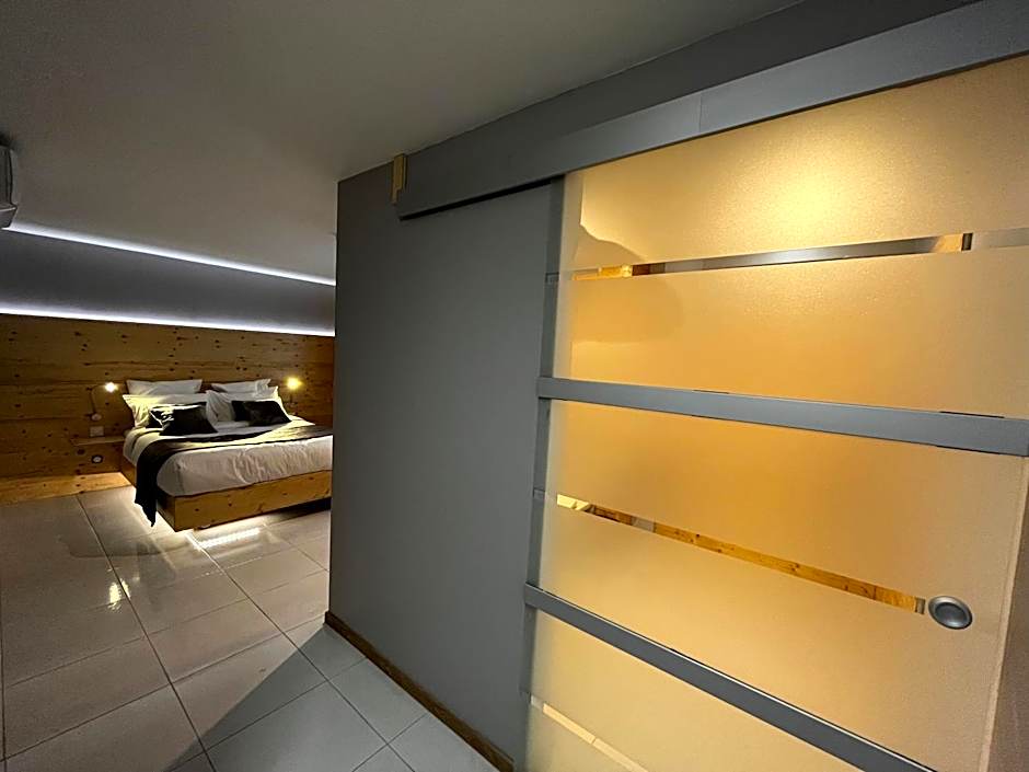 9WAGRAM Hotel Boutique