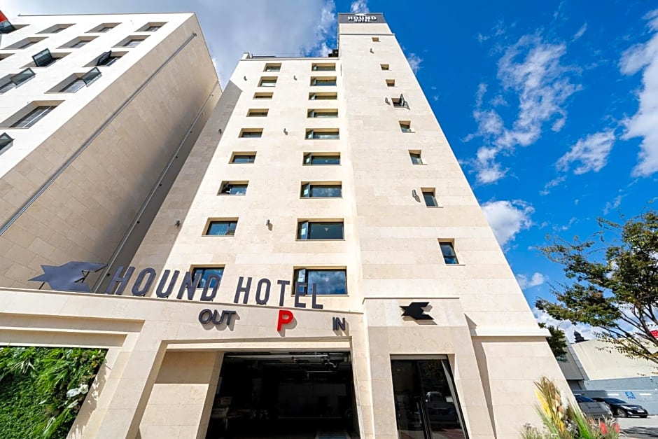 Hound Hotel Mokpo Peace Plaza
