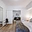 Sleek Northbridge Getaway