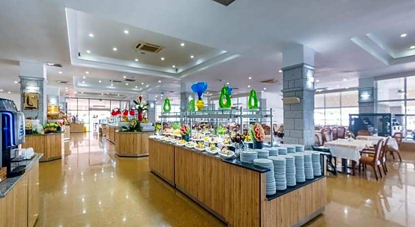 Queen's Park Resort Goynuk