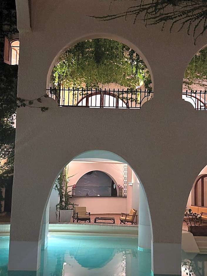 Hotel Carasco