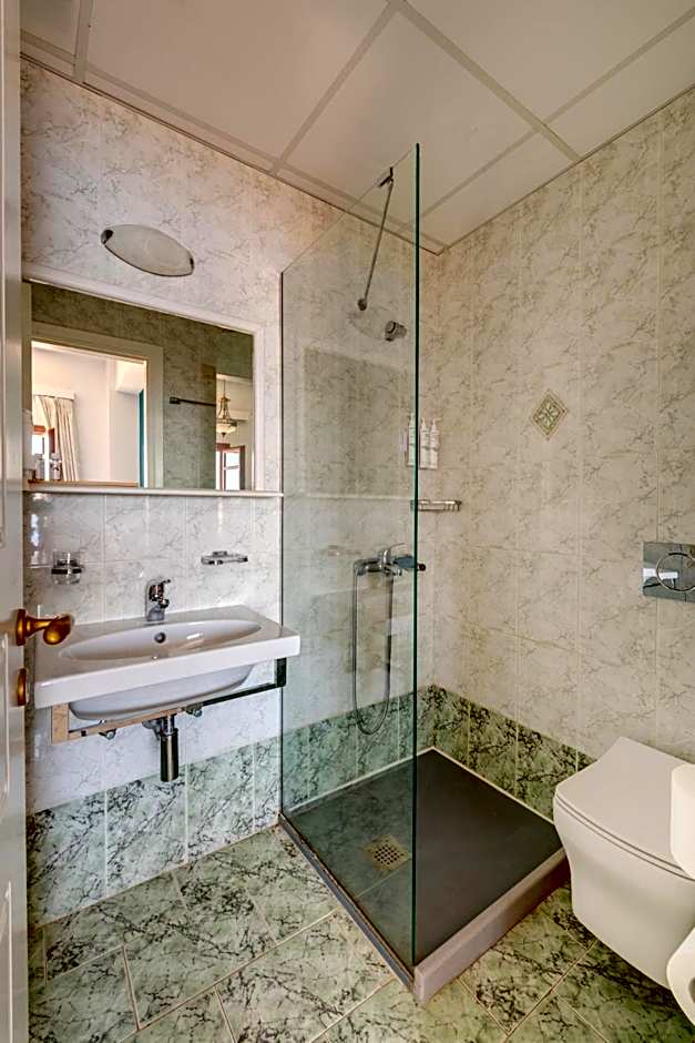 Electra Syros - Adults Only