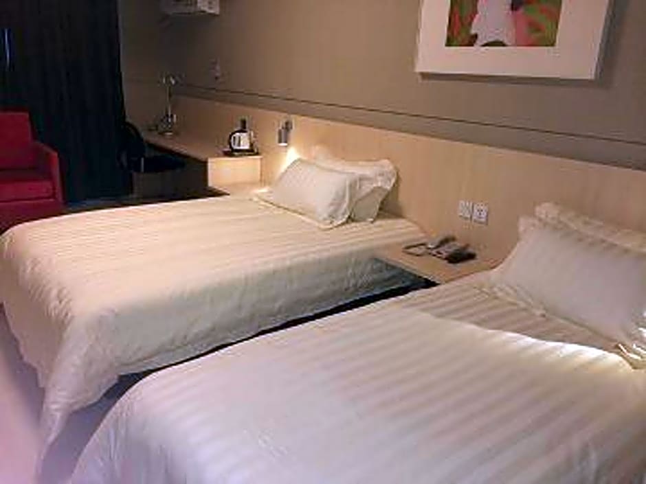 Jinjiang Inn Linyi Train Station Branch