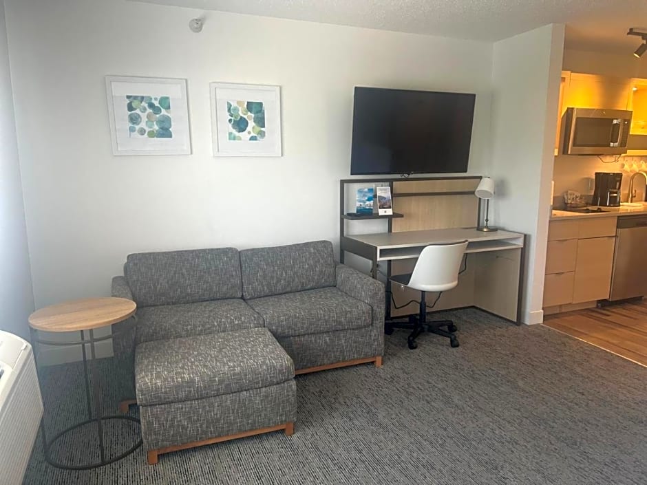 TownePlace Suites by Marriott Detroit Warren