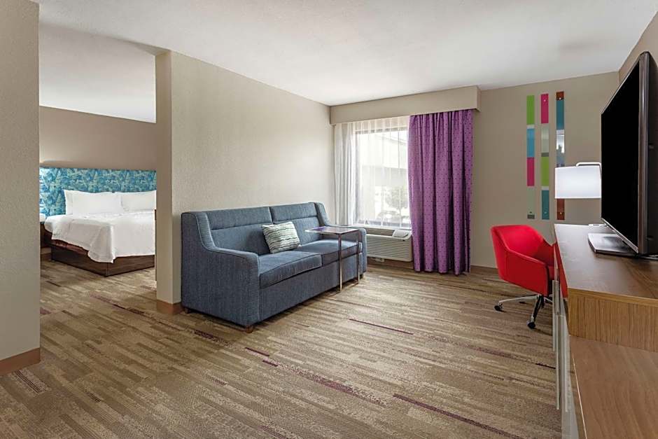 Hampton Inn By Hilton Biloxi/Ocean Springs