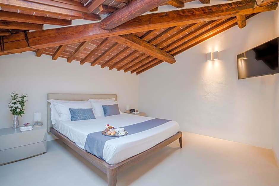 Palazzo Cini Luxury Rooms in Pisa