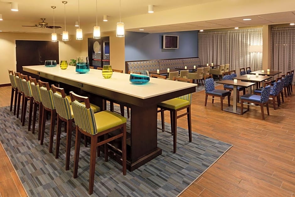 Hampton Inn By Hilton New Bedford/Fairhaven