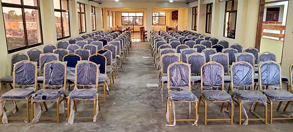 The Glacier Hotel Nanyuki