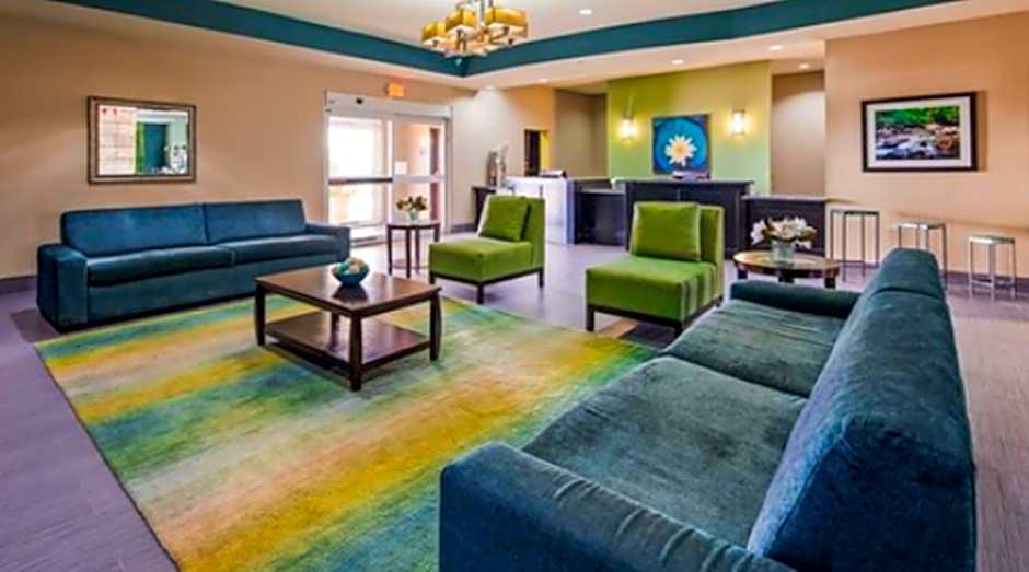 Best Western Plus Carrizo Springs Inn & Suites