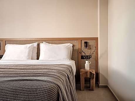 Friends & Family Sea View Suite