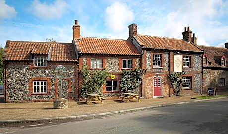 The Three Horseshoes