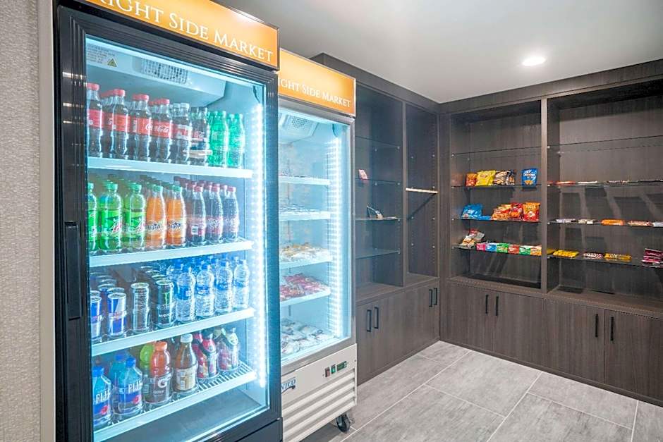 La Quinta Inn & Suites by Wyndham Montgomery