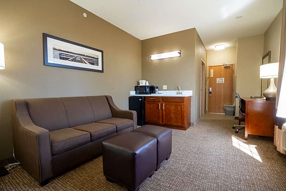Rapid River Lodge