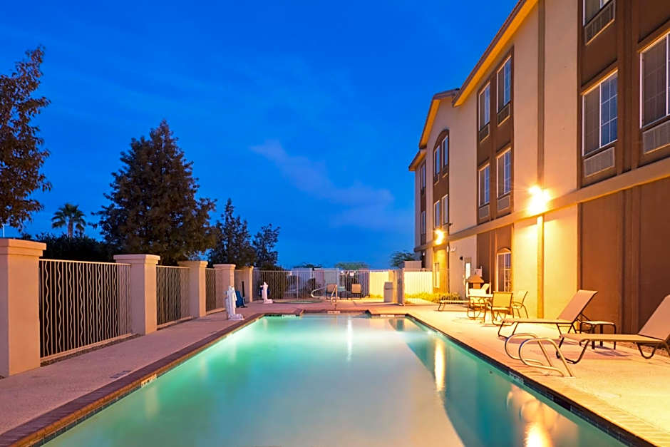 Holiday Inn Express Hotel & Suites Casa Grande By IHG