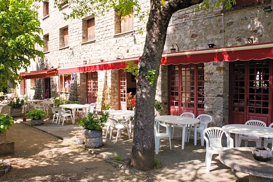 Hôtel - Pub Le Petit Bosquet