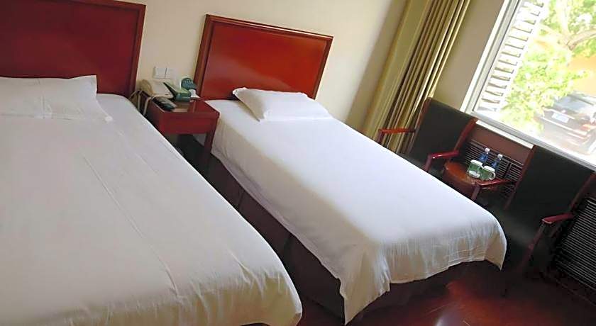 GreenTree Inn WeiFang QingZhou Middle HaiDai Road Electric Power Shell